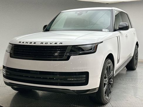 New 2026 Land Rover Range Rover Long Wheelbase SE image 1