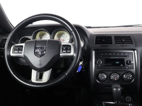 Used 2012 Dodge Challenger SXT RWD image 22
