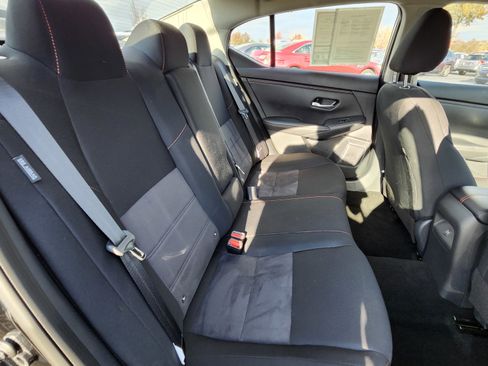 Used 2025 Nissan Sentra SR image 15