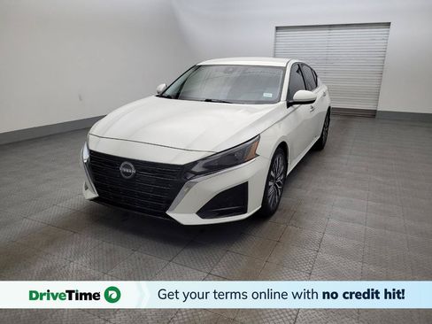 Used 2023 Nissan Altima 2.5 SV FWD image 1