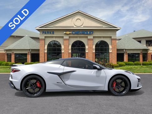 New 2026 Chevrolet Corvette E-Ray image 6