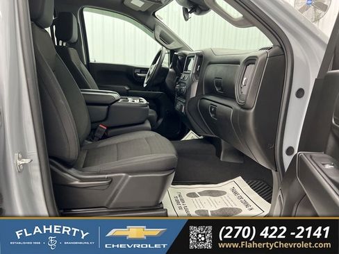 Used 2024 Chevrolet Silverado 1500 Custom w/ Turbomax Blackout Package AWD/4WD image 15