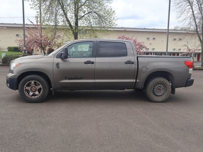 Used 2013 Toyota Tundra 4x4 CrewMax w/ Tow Pkg