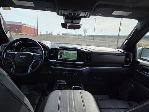 Used 2025 Chevrolet Silverado 1500 High Country w/ High Country Premium Package image 56