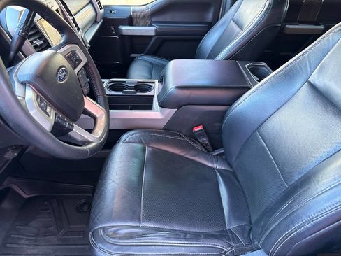 Used 2019 Ford F250 Lariat w/ Chrome Package image 15