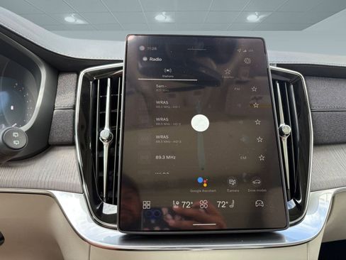 New 2026 Volvo XC90 B6 Ultra image 30