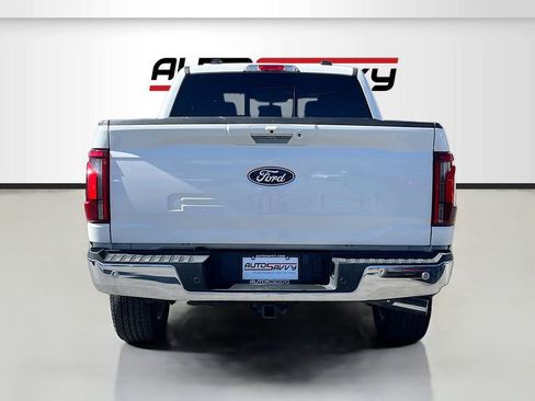 Used 2024 Ford F150 Lariat w/ FX4 Off-Road Package image 6
