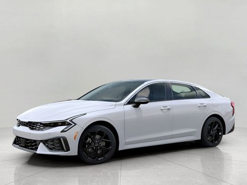New 2026 Kia K5 GT-Line image 3