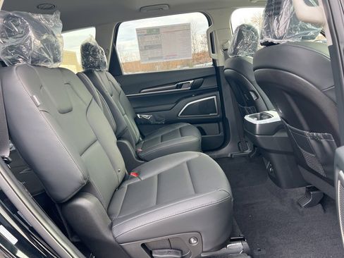 New 2025 Kia Telluride S image 16