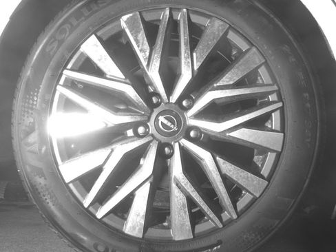 Used 2025 Nissan Altima 2.5 SV image 15