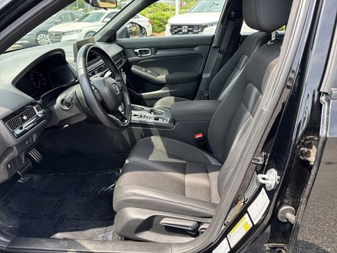 Used 2025 Honda Civic Sport image 16