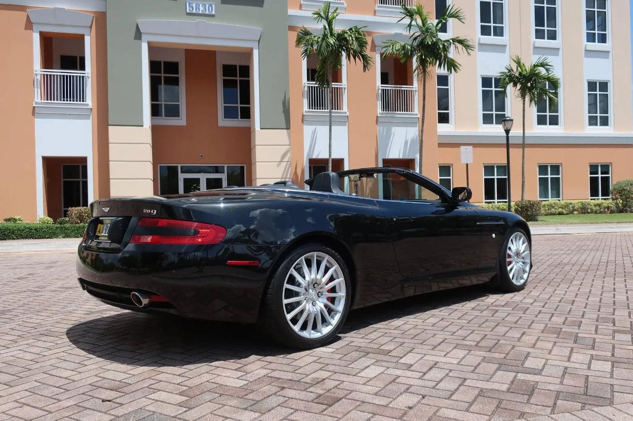Used 2006 Aston Martin DB9 Volante RWD image 14