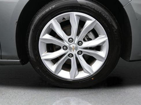 Used 2025 Chevrolet Malibu LT FWD image 20