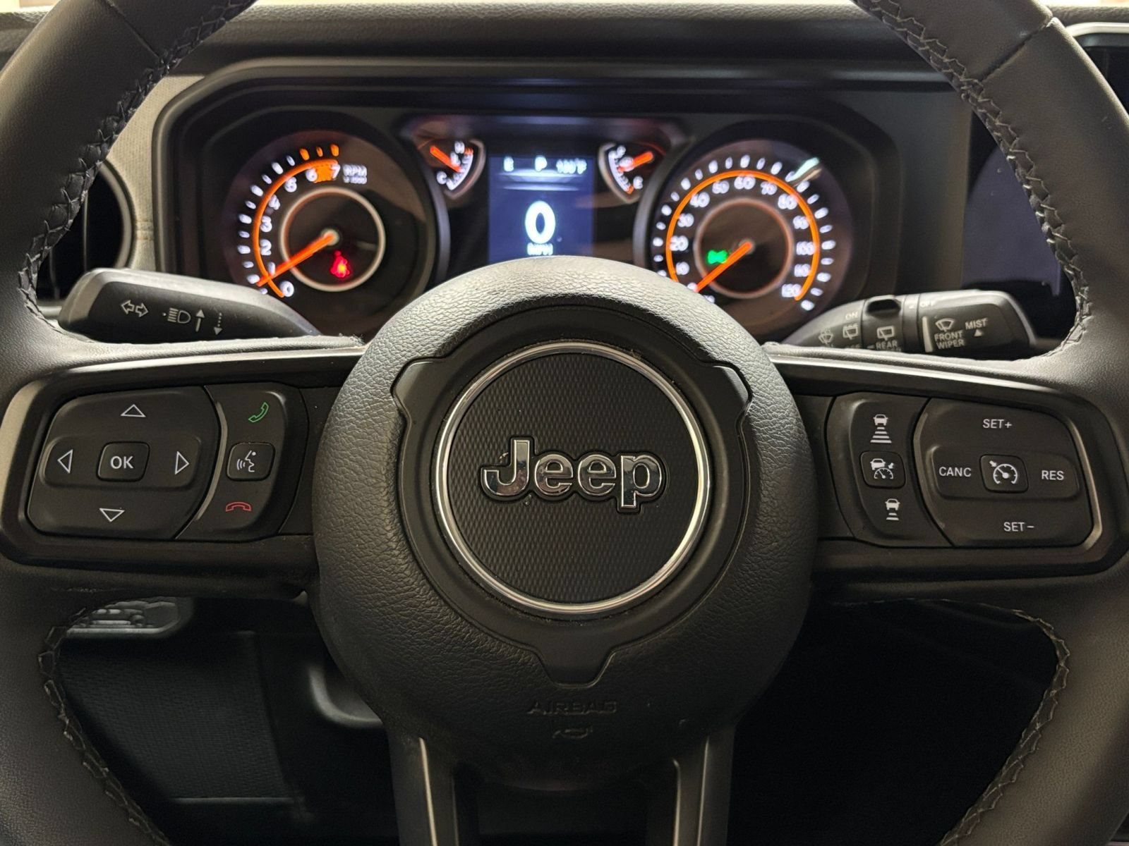 Used 2025 Jeep Wrangler Unlimited Sport AWD/4WD image 26