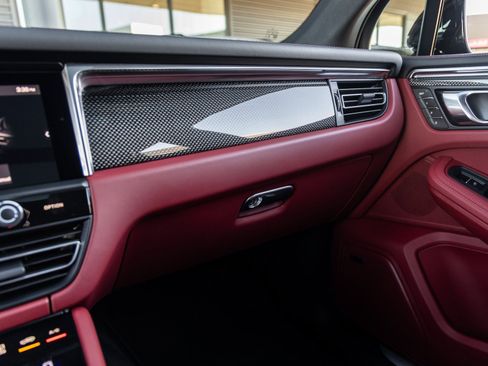 New 2026 Porsche Macan S image 30