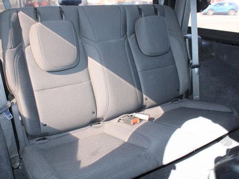 Used 2020 Jeep Wrangler Sport image 12