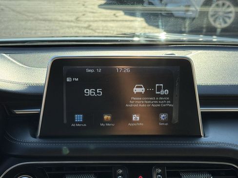 Used 2019 Genesis G70 2.0T Sport image 26