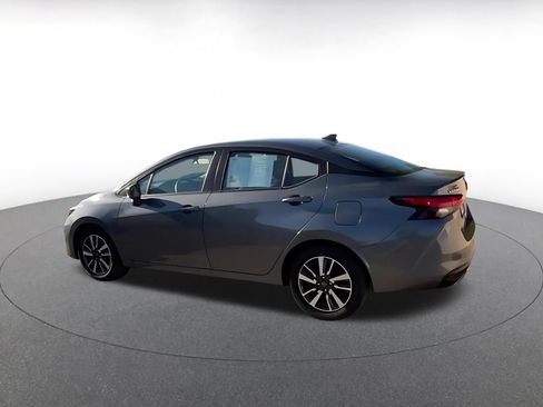 Used 2025 Nissan Versa SV FWD image 9