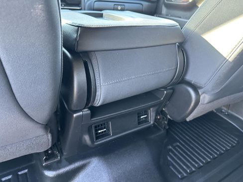 Used 2020 Chevrolet Silverado 1500 W/T image 13