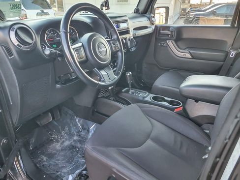 Used 2014 Jeep Wrangler Unlimited Sport w/ Quick Order Package 24S image 9