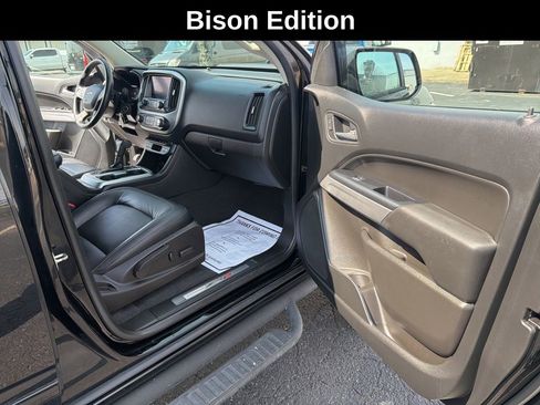 Used 2020 Chevrolet Colorado ZR2 w/ Colorado ZR2 Bison Edition AWD/4WD image 22