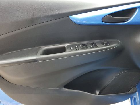 Used 2016 Chevrolet Spark LT FWD image 19