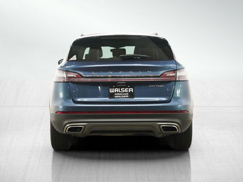Used 2019 Lincoln Nautilus Reserve AWD/4WD image 4