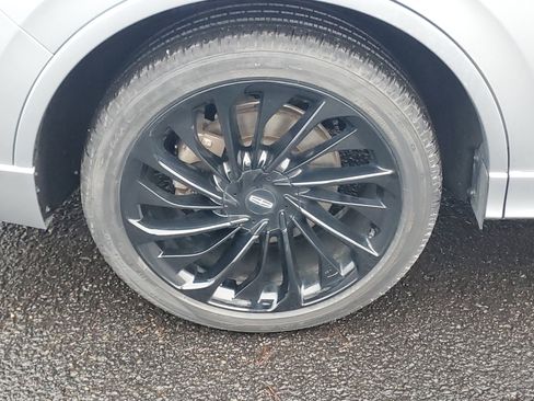 Certified 2023 Lincoln Aviator Reserve w/ Equipment Group 201A image 7