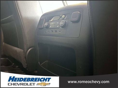 Used 2019 Chevrolet Tahoe Premier AWD/4WD image 18