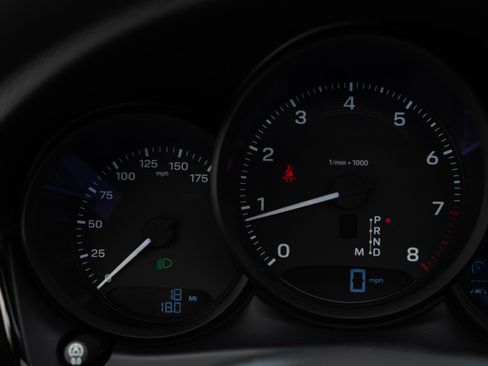 Certified 2026 Porsche Macan AWD/4WD image 21