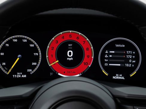 Used 2025 Porsche 911 GT3 RWD image 31