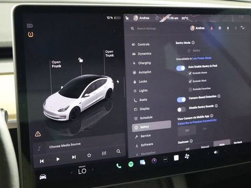 Used 2022 Tesla Model 3 Performance AWD/4WD image 29