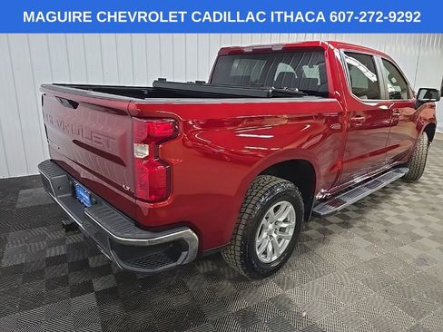 Used 2022 Chevrolet Silverado 1500 LT w/ Diesel Off-Road Package AWD/4WD image 10