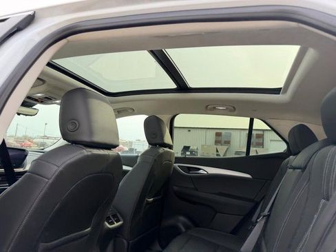 New 2026 Buick Envision Avenir image 9