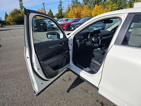 New 2025 MAZDA CX-5 AWD 2.5 S w/ Preferred Package image 20