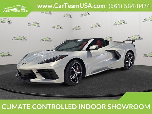 Used 2022 Chevrolet Corvette Stingray Premium Cpe w/ Z51 Performance Package image 1