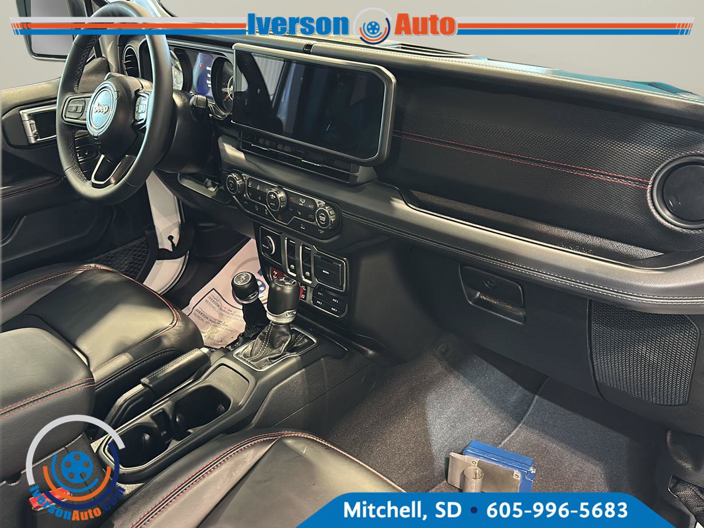 Used 2026 Jeep Wrangler Rubicon AWD/4WD image 30