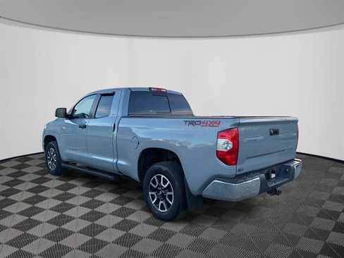 Used 2018 Toyota Tundra SR5 w/ TRD Off Road Package image 5