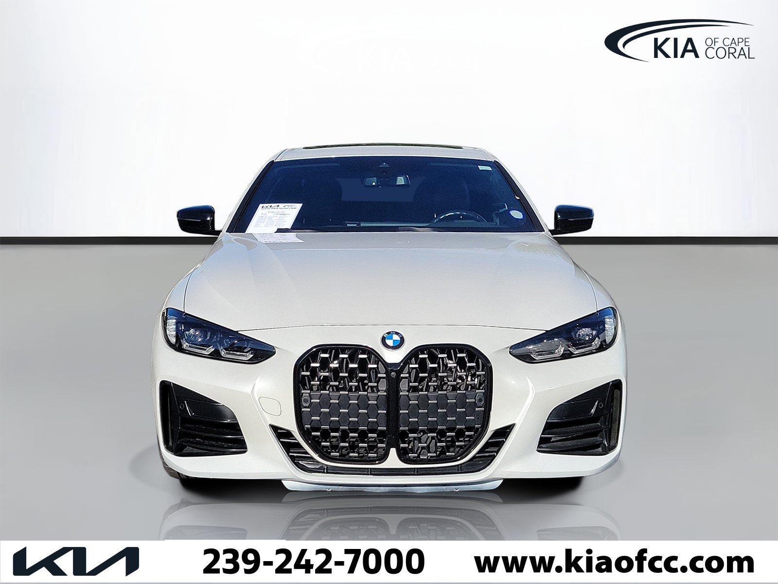 Used 2024 BMW M440i Coupe w/ Premium Package RWD image 2