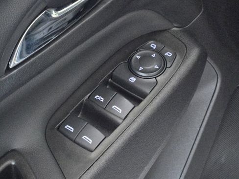 Certified 2023 Chevrolet Equinox LT FWD image 21