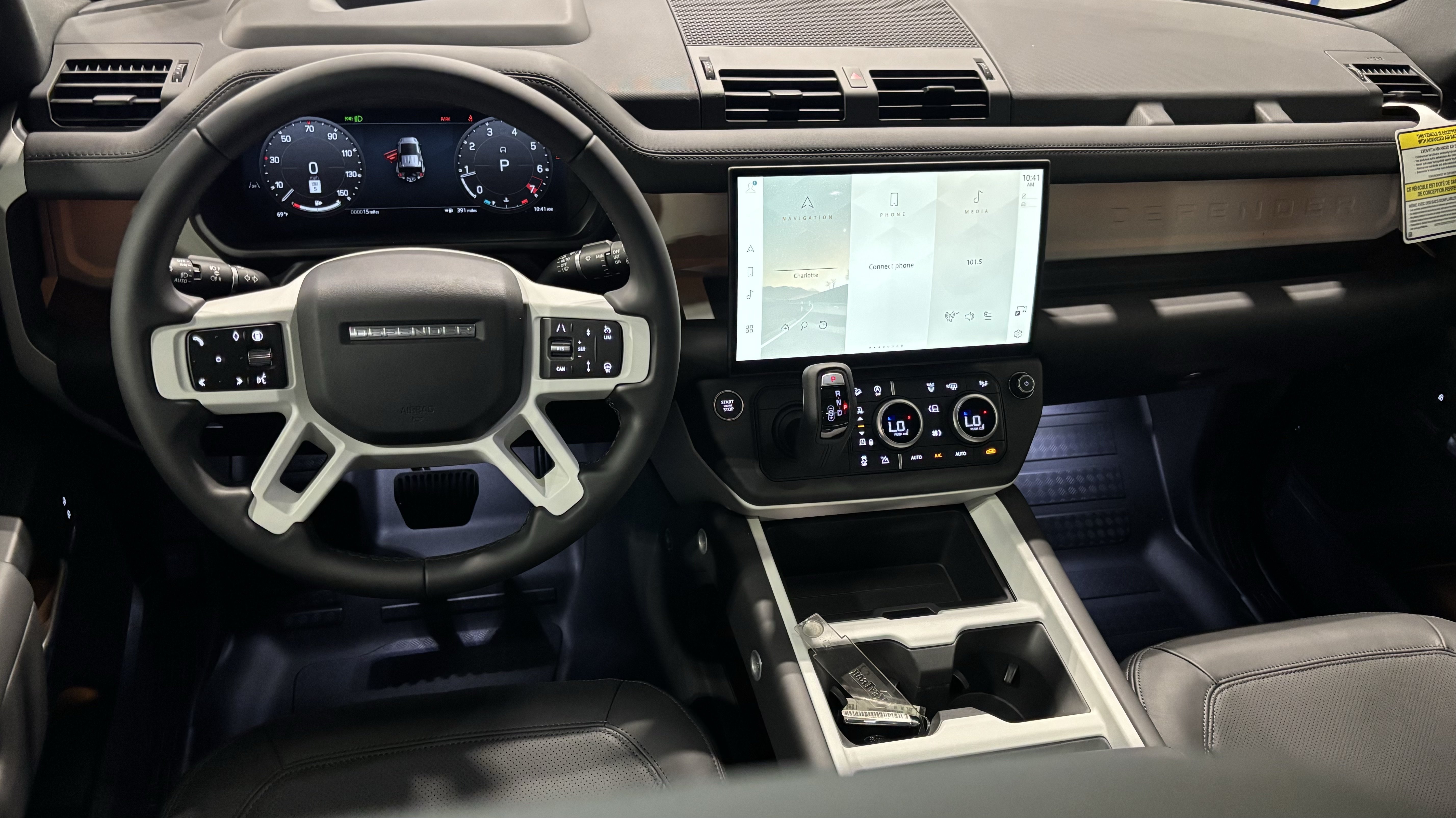 New 2026 Land Rover Defender 110 X-Dynamic SE AWD/4WD image 5