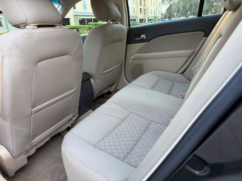Used 2010 Ford Fusion SE FWD image 68