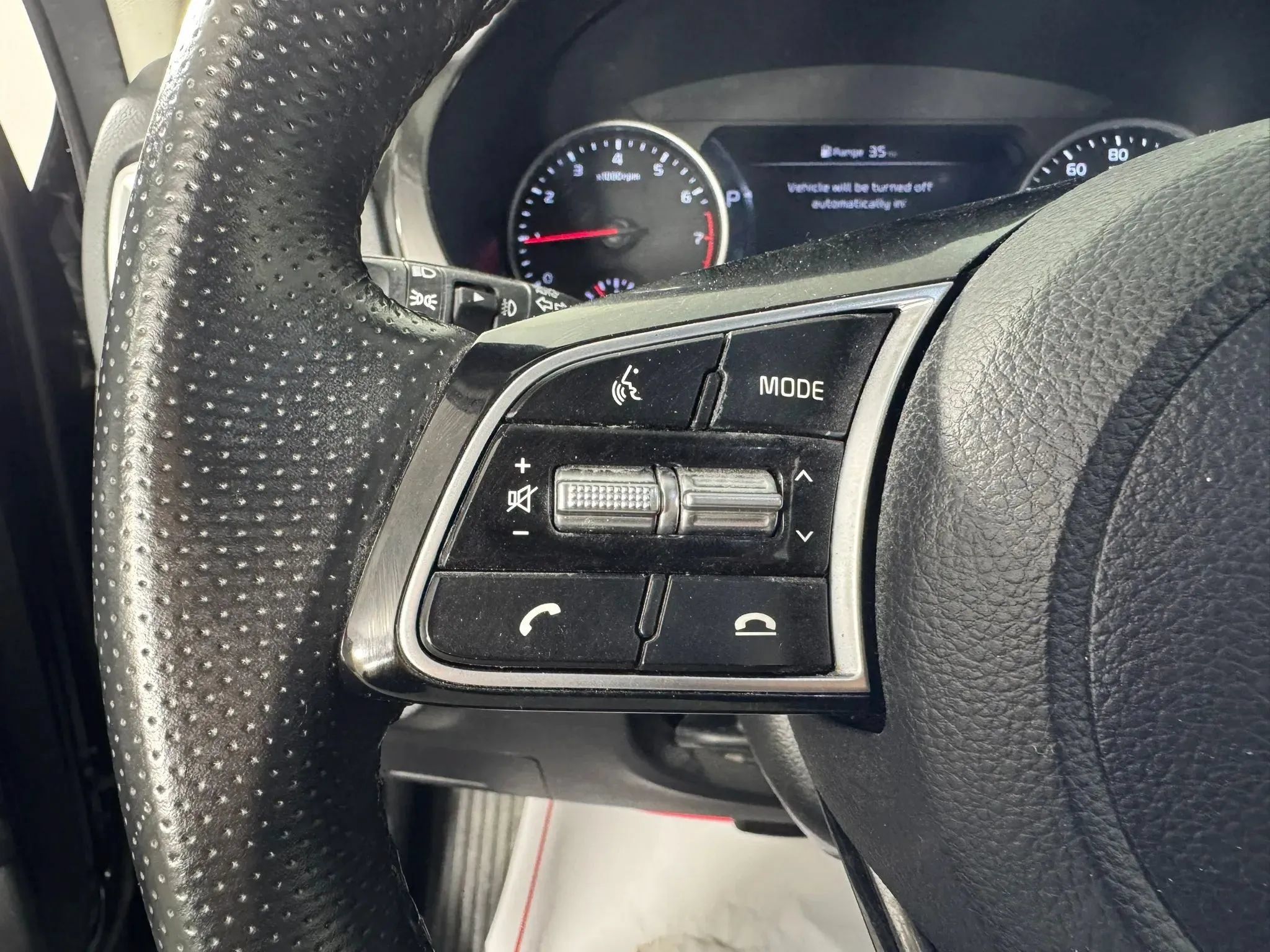 Used 2022 Kia Seltos SX w/ Sunroof Package AWD/4WD image 15