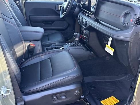 New 2026 Jeep Wrangler Unlimited Rubicon image 14