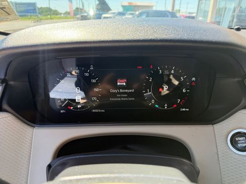 Used 2021 Land Rover Range Rover Velar R-Dynamic S image 14