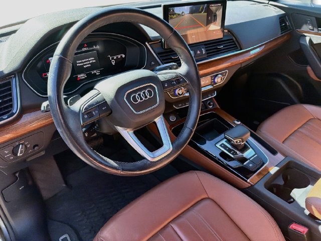 Used 2023 Audi Q5 2.0T Premium Plus w/ Premium Plus Package AWD/4WD image 9