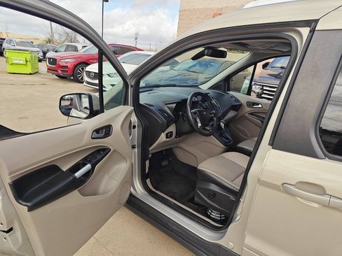 Used 2015 Ford Transit Connect Titanium FWD image 8