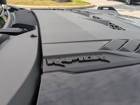 New 2025 Ford Bronco Raptor image 5