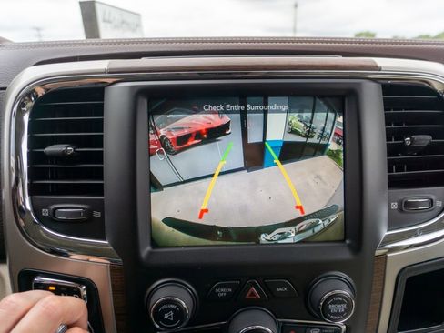 Used 2016 RAM 1500 Laramie w/ Convenience Group image 27