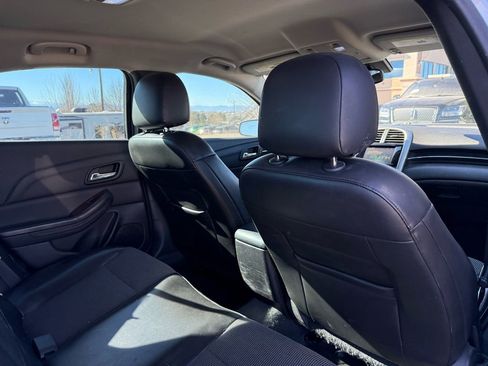 Used 2014 Chevrolet Malibu LT image 19